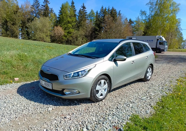 Kia Ceed cena 23900 przebieg: 239900, rok produkcji 2013 z Dolsk małe 121
